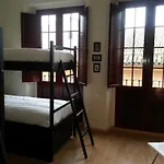 Grand Luxe Hostel